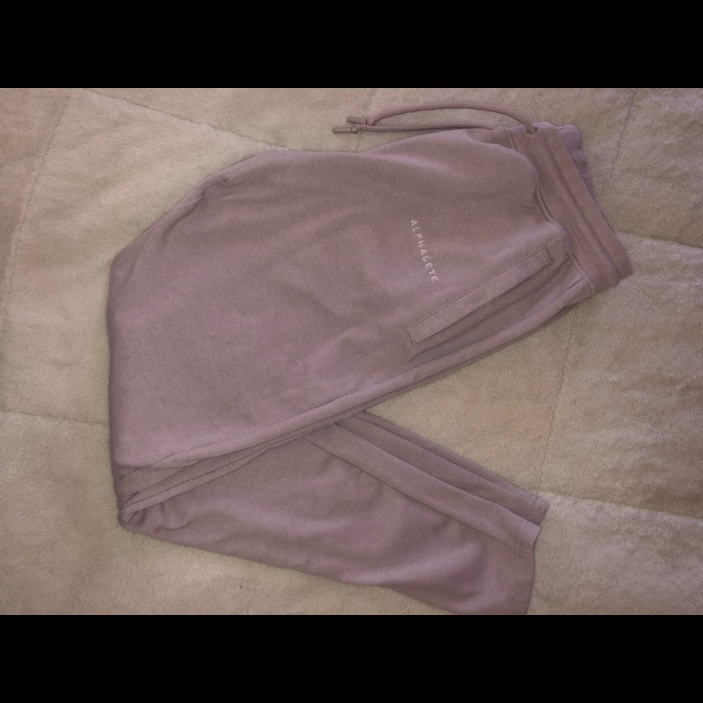 Alphalete Joggers